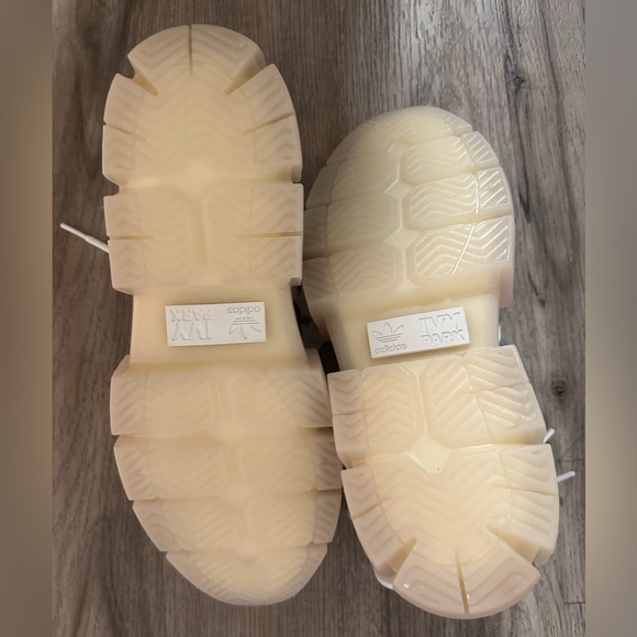 Adidas BEYONCÉ Ivy Park Rodeo Super Sleek White Royal Blue Sneakers SIZE 8 NWB - Picture 14 of 16